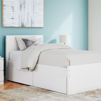 Onita - Panel Platform Bed