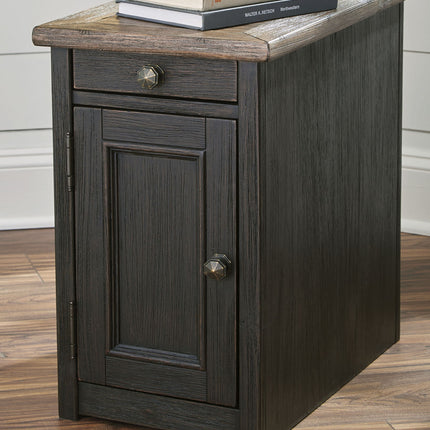 Tyler Creek - Chair Side End Table - Grayish Brown / Black