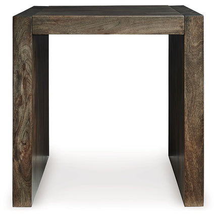 Dreggan - Square End Table - Brown