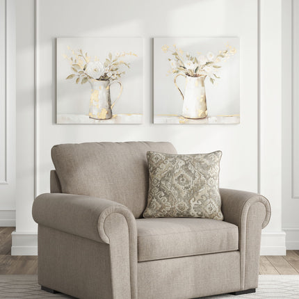 Sararose - Chair and a Half - Heather