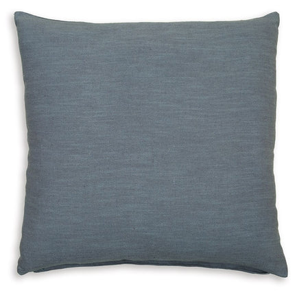 Thaneville - Pillow